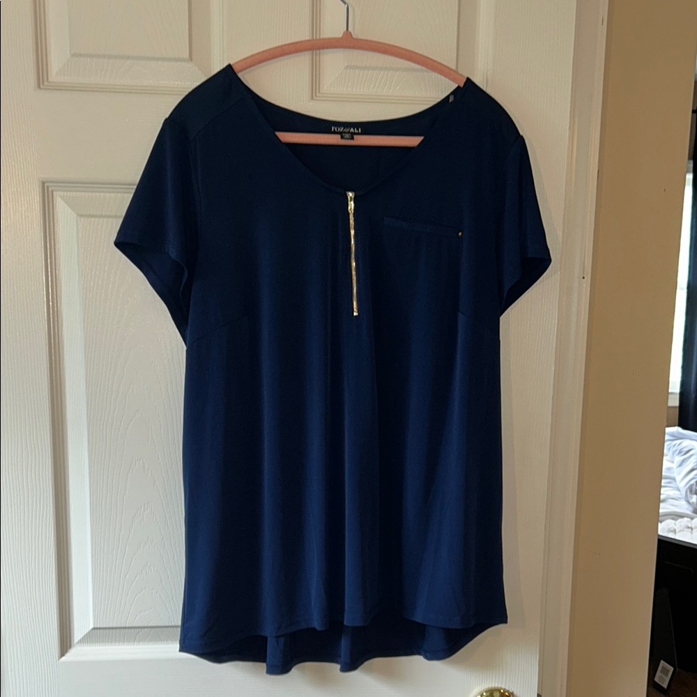Roz & Ali Zippered Blue Relaxed Blouse